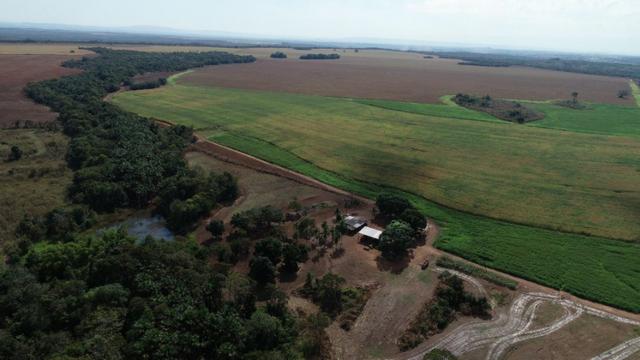 Fazenda em chapada com 970 hectares sendo 300 plantando - Foto 3