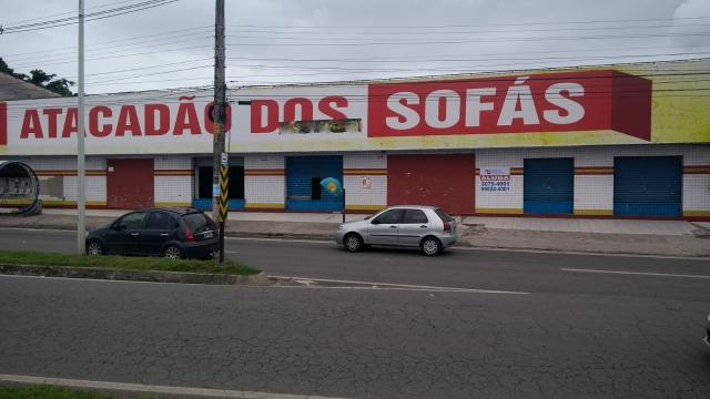 Loja com 523 m² na BR 101 em Carapina