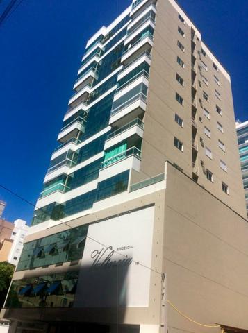 AP2159 Ótimo apartamento,03 suítes,mobiliado,localizado em Meia Praia
