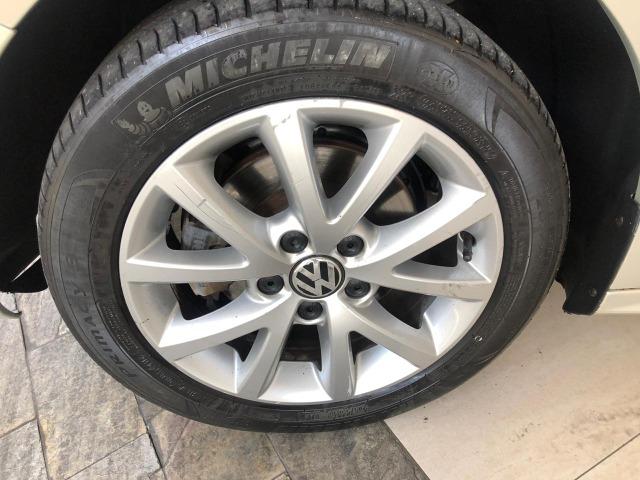 VW Jetta 2.0 - Foto 13
