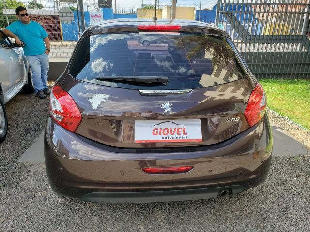 Peugeot 208 Active Pack 1.5 - Foto 5