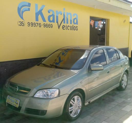 Astra Hatch Completo