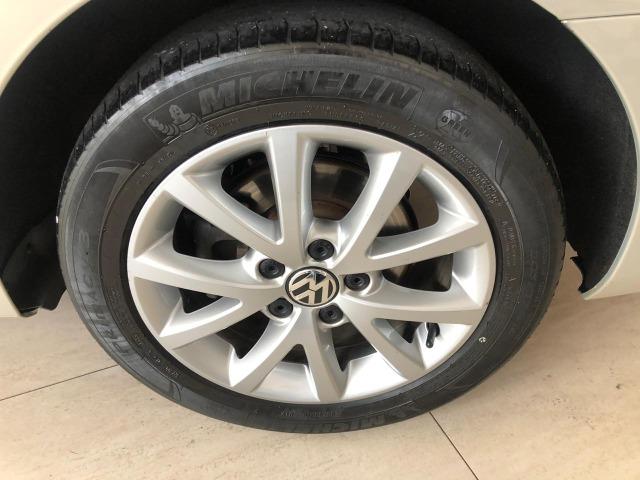VW Jetta 2.0 - Foto 12