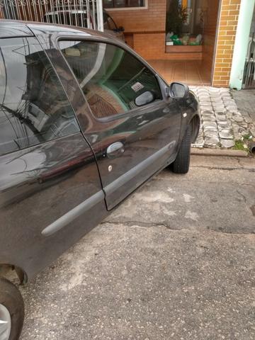 Automóvel - Foto 2