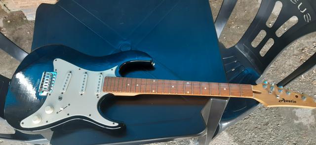 Guitarra 350,00 Austin
