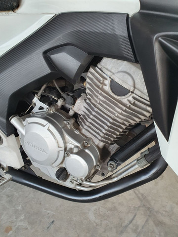 Honda Cb TWISTER 2016 250cc otimo estado - Foto 6