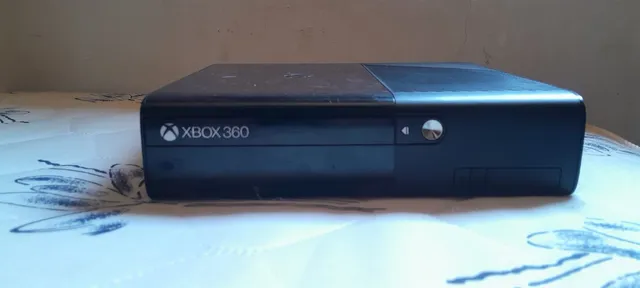 Xbox 360 1538 usado 1controle+jogos manicraft e carros 3 e carregador de  controle - Videogames - Del Castilho, Rio de Janeiro 1252867273