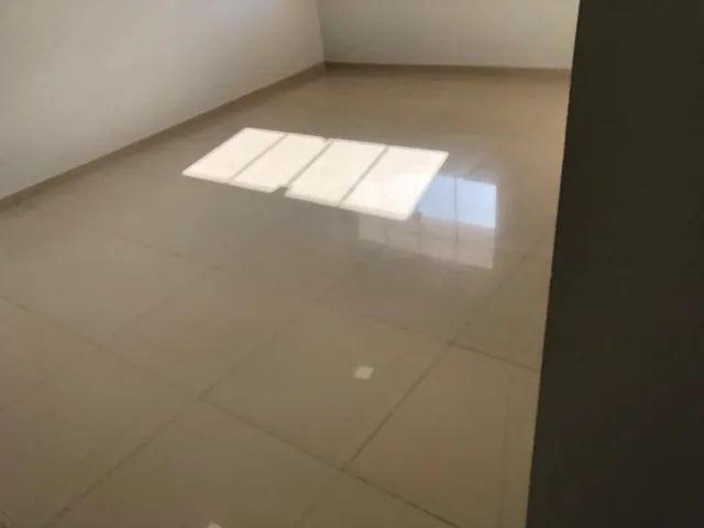 Resid. Hayat. 2 dormitórios. Ótima localização. Rua Victor Maia 74, próx. a Av. Ene Garcez - Foto 4