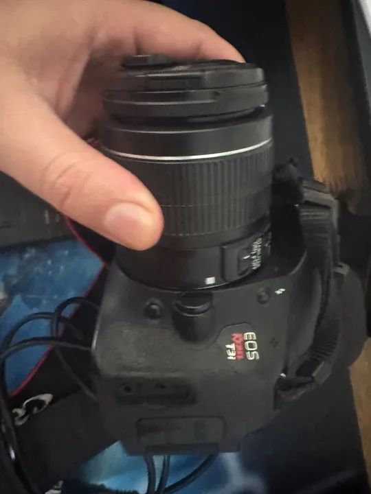 Câmera Canon EOS Rebel T3i com Lente - Foto 3