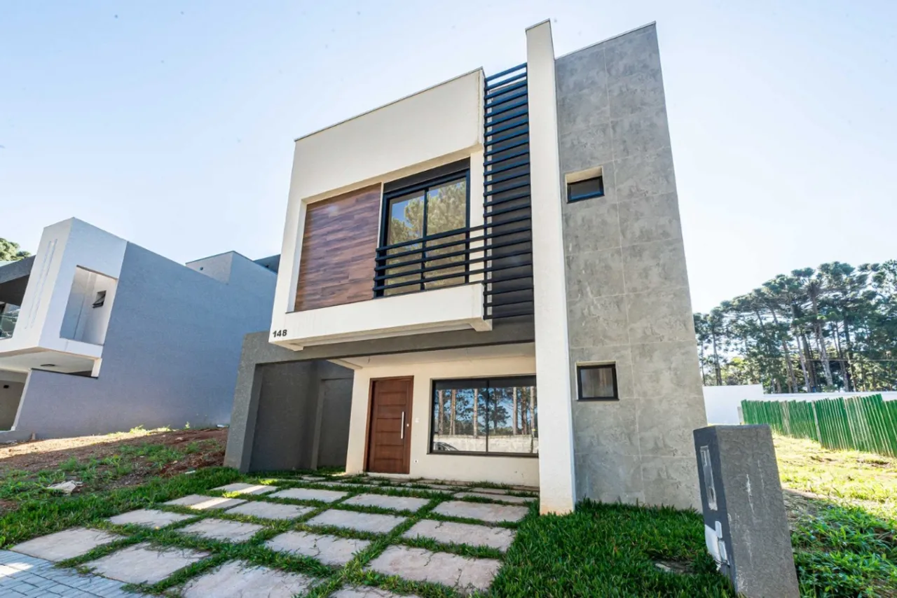 Sobrado no Santa Cândida de 130,00 m² com 3 quartos - 94702.001-KD