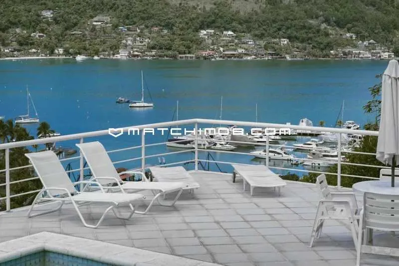Condominio Portogalo em Angra dos Reis