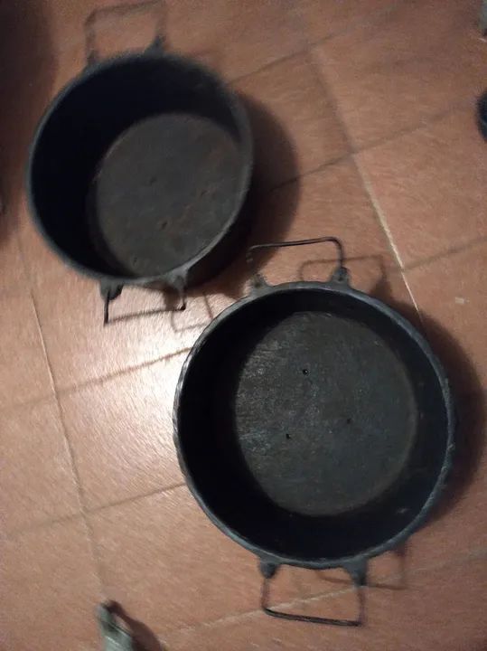 Panelas caçarola antiga 12 litros enfeite. - Foto 4