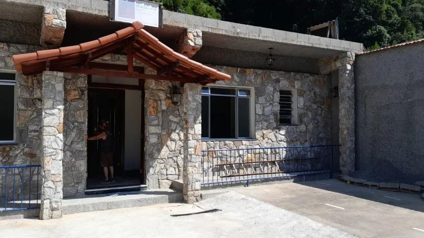 Excelentes kitnets para locação no Centro de Petrópolis 