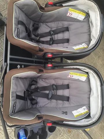 Kit carrinho e bebê conforto Gêmeos unissex - Foto 5