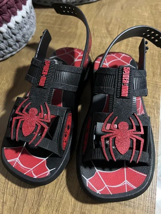 Sandália infantil - Homem Aranha  - Foto 4