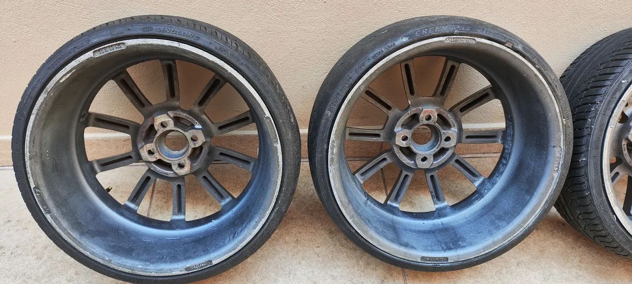 Rodas de liga leve aro 17 com pneus 185/35 - Foto 8