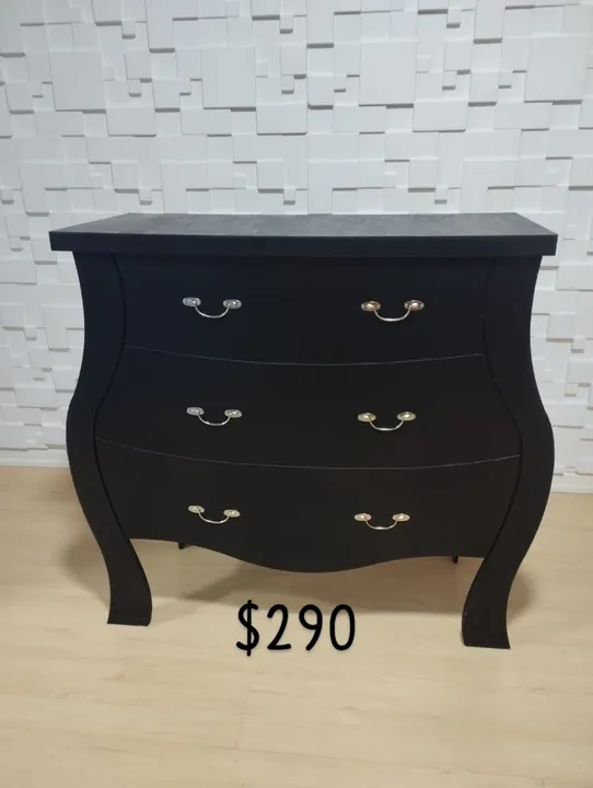 Cômoda fake bombe
