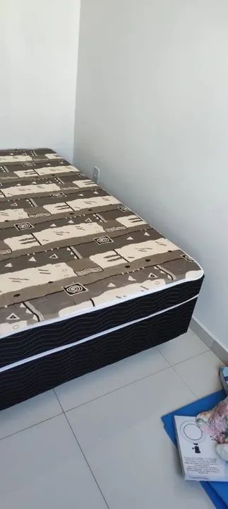 Cama de casal conjugada em excelente estado 