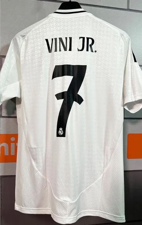 2 Camisas. Real Madrid e Bayern Oficial Promoção  - Foto 2