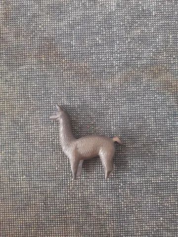 Bibelôs pequenos em bronze modelo lhama  - Foto 5