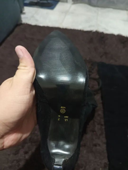 Botas Cano Longo com salto de Veludo Preto (ACEITO OFERTAS) - Foto 2