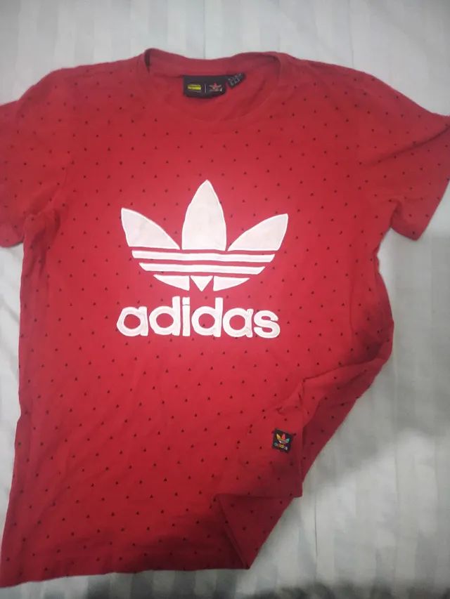 Camiseta adidas pharrell online williams