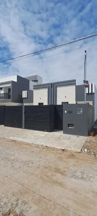 Vendo Casa de 2 Quartos no Valentina. Pronta pra morar!