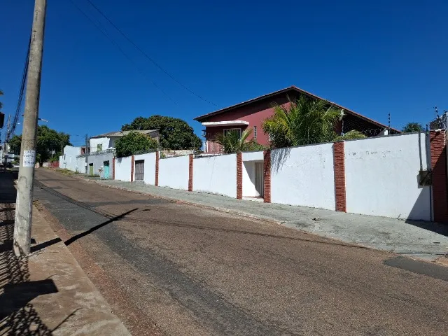 OTIMA CASA CENTRO JD GUANABARA
