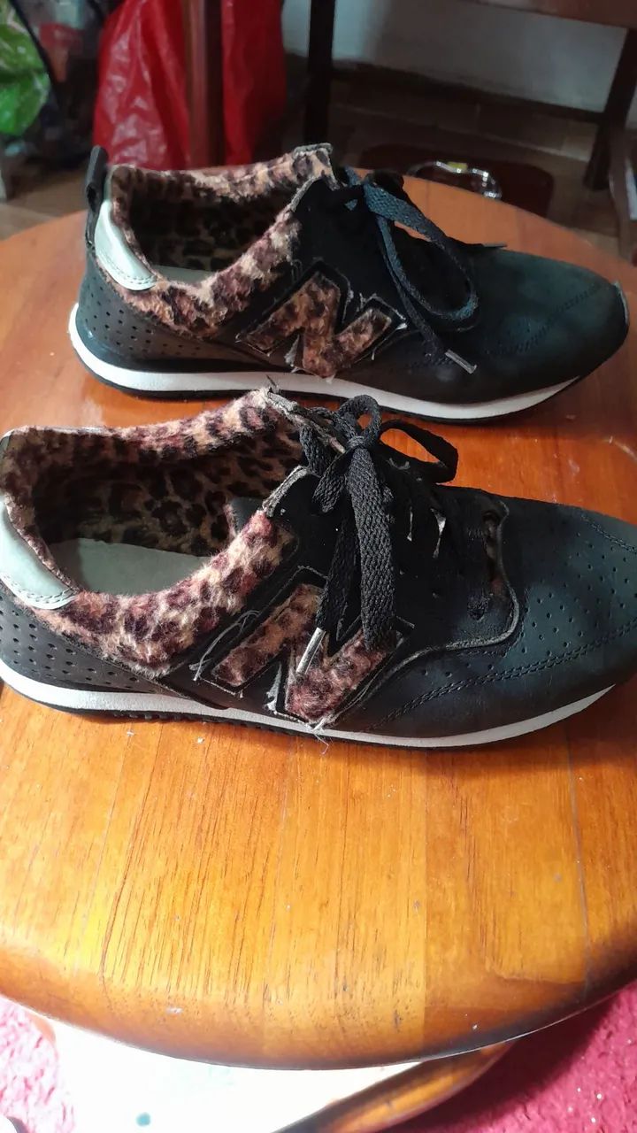 Tênis New Balance Leopard Preto