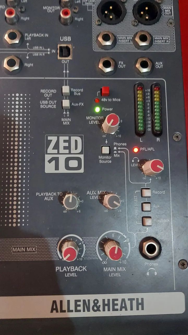 Mesa de som Allen&Heath Zed10 - Foto 2