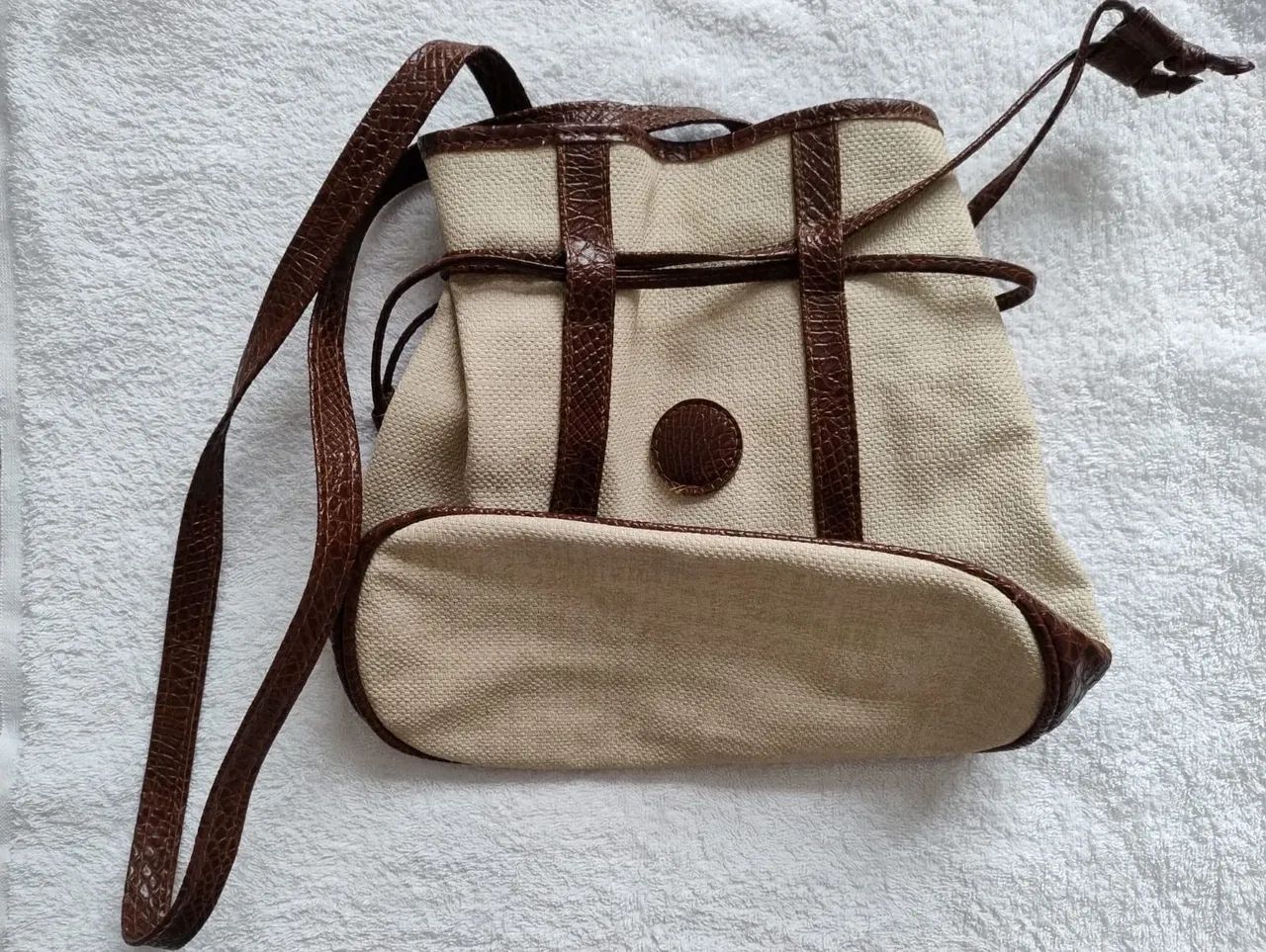 Bolsa de Ombro Vintage em Couro e Lona