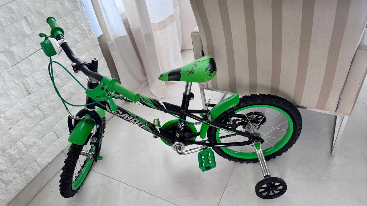 Bicicleta Infantil Cairu com Rodinhas - Verde