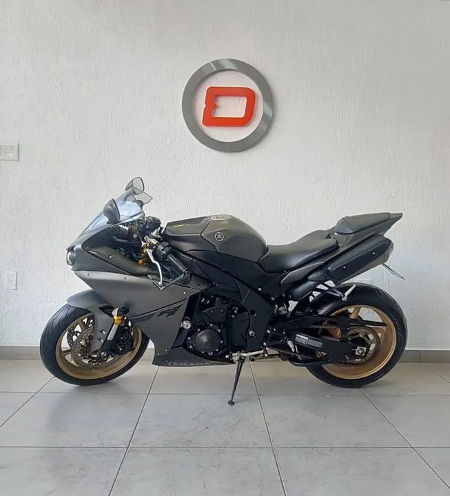 Motos YAMAHA YZF 2015 no Brasil