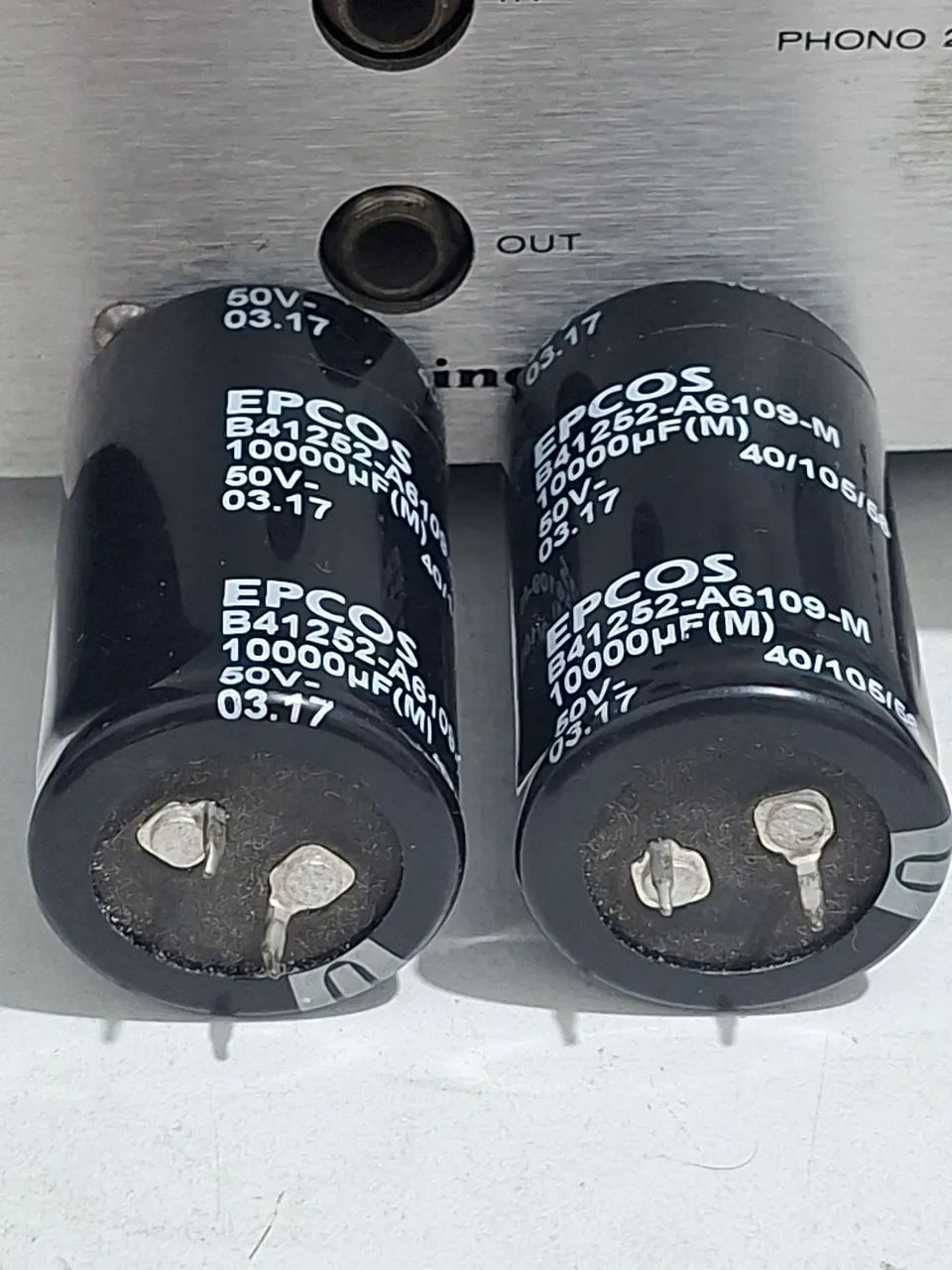 Capacitor Eletrolitico Epcos 10.000 50V - Foto 2