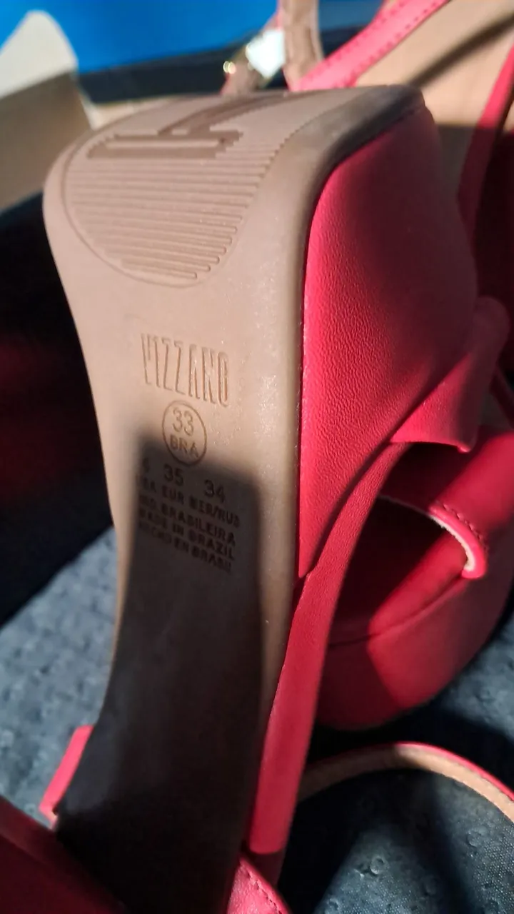 Sandália Vizzano Vermelha - Tamanho 33/35