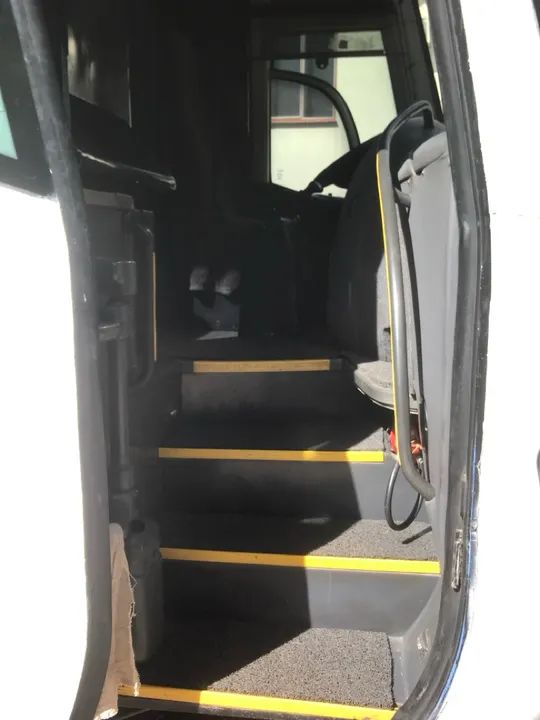 Ônibus rodoviário Mercedes O500RS  - Foto 7