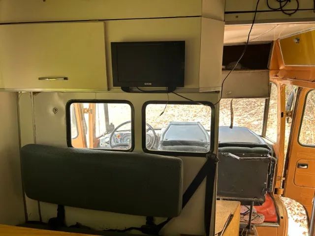 MOTORHOME MB 608B 1981 - OPORTUNIDADE! - Foto 3