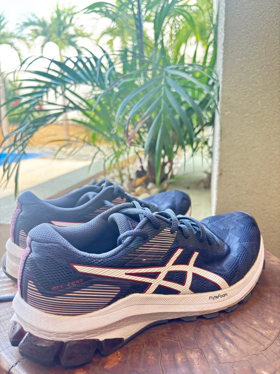 Tênis Asics Gel Feminino Corrida