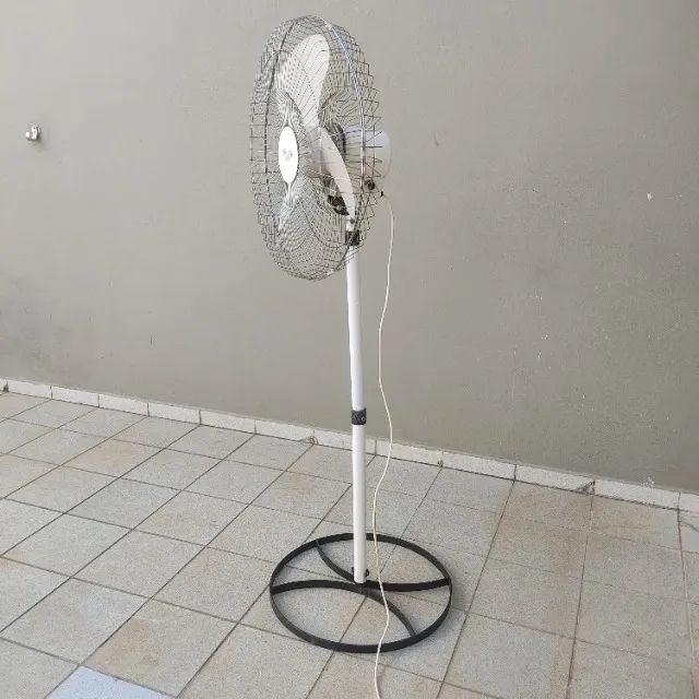 Ventilador ARGE 60 cm de coluna com defeito. - Foto 4