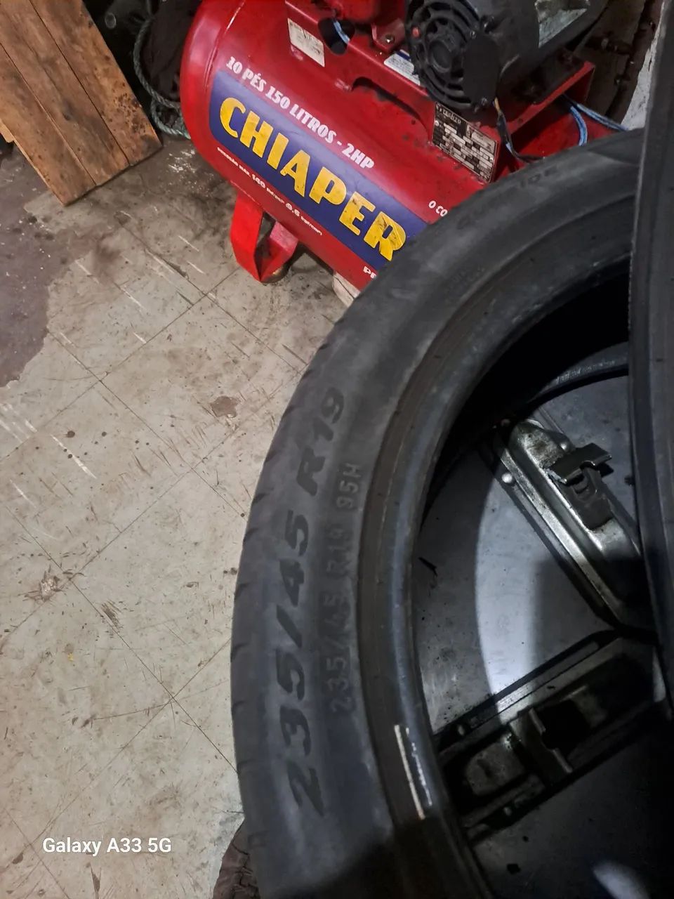 Pneu Pirelli Aro 19 - Foto 3