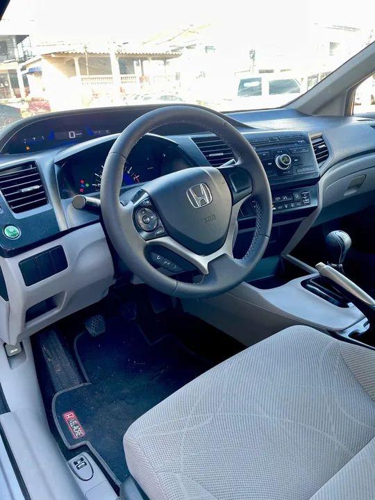 CIVIC LXS 1.8 FLEX MEC  - Foto 2