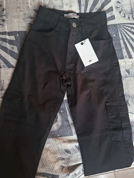 Calça Cargo Preta Novinha.