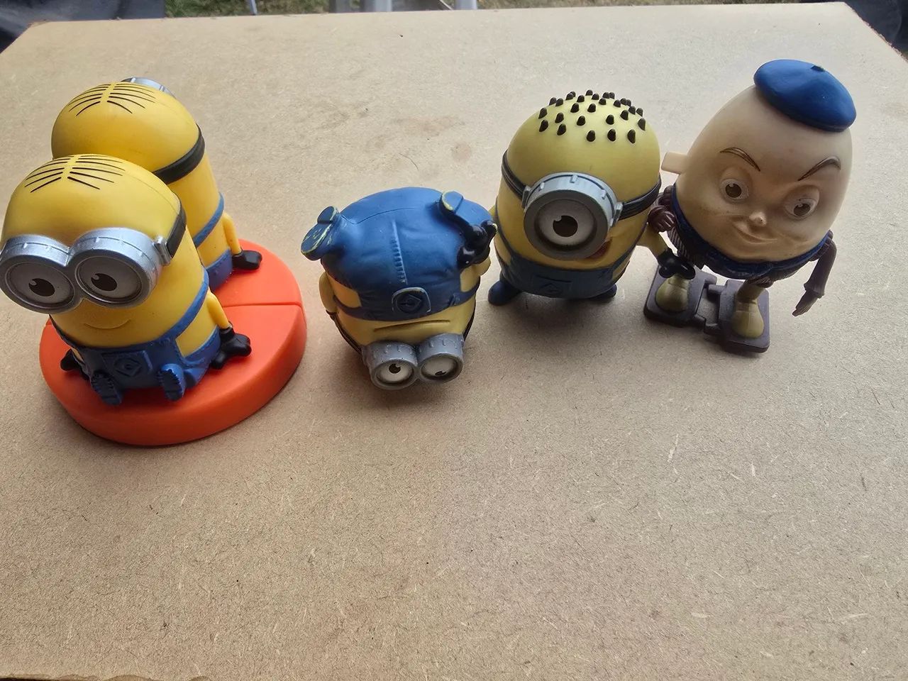 Bonecos minions e cabeça de ovo Humpty Dumpty Mc Donalds - Foto 4