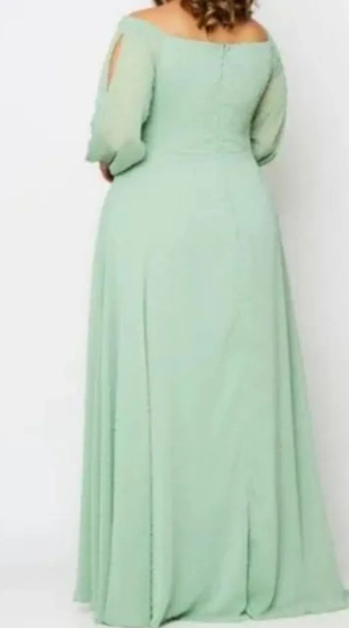 Vestido Longo Verde com Detalhe em Poá - Foto 3