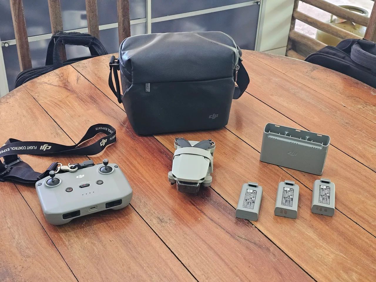 Drone DJI Mini 2 + Combo Fly More