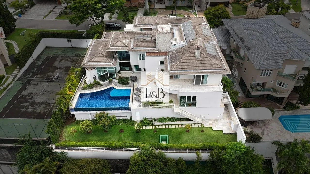 Casa de luxo em condomínio no Alphaville Residencial Zero, Santana de Parnaíba-SP: 4 suíte