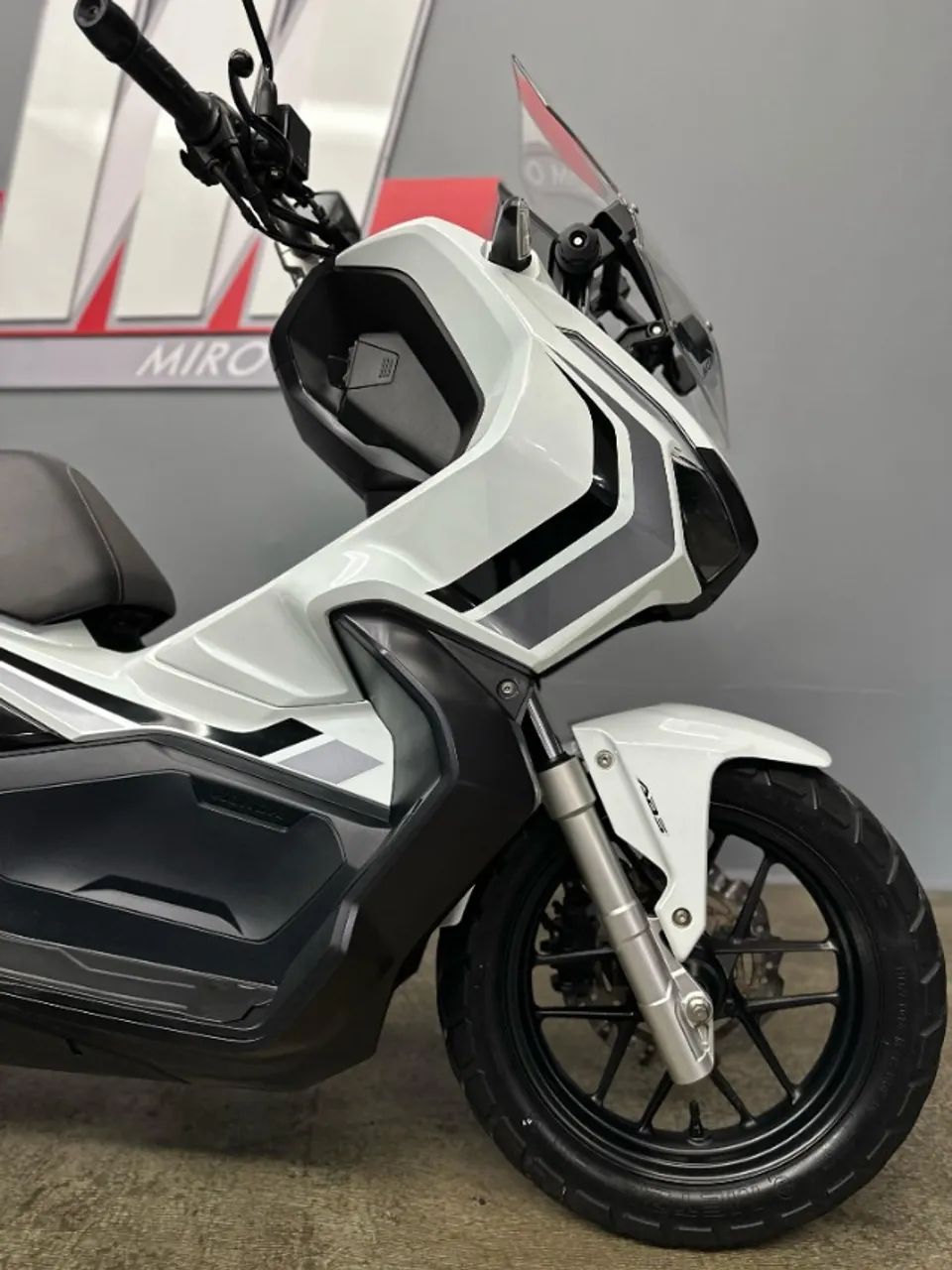 HONDA ADV 150cc (Extremamente conservada) - Foto 5