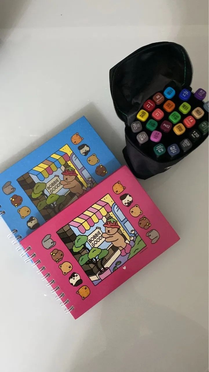LIVRO DE COLORIR BOBBIE GOODS 50 PÁGINAS 