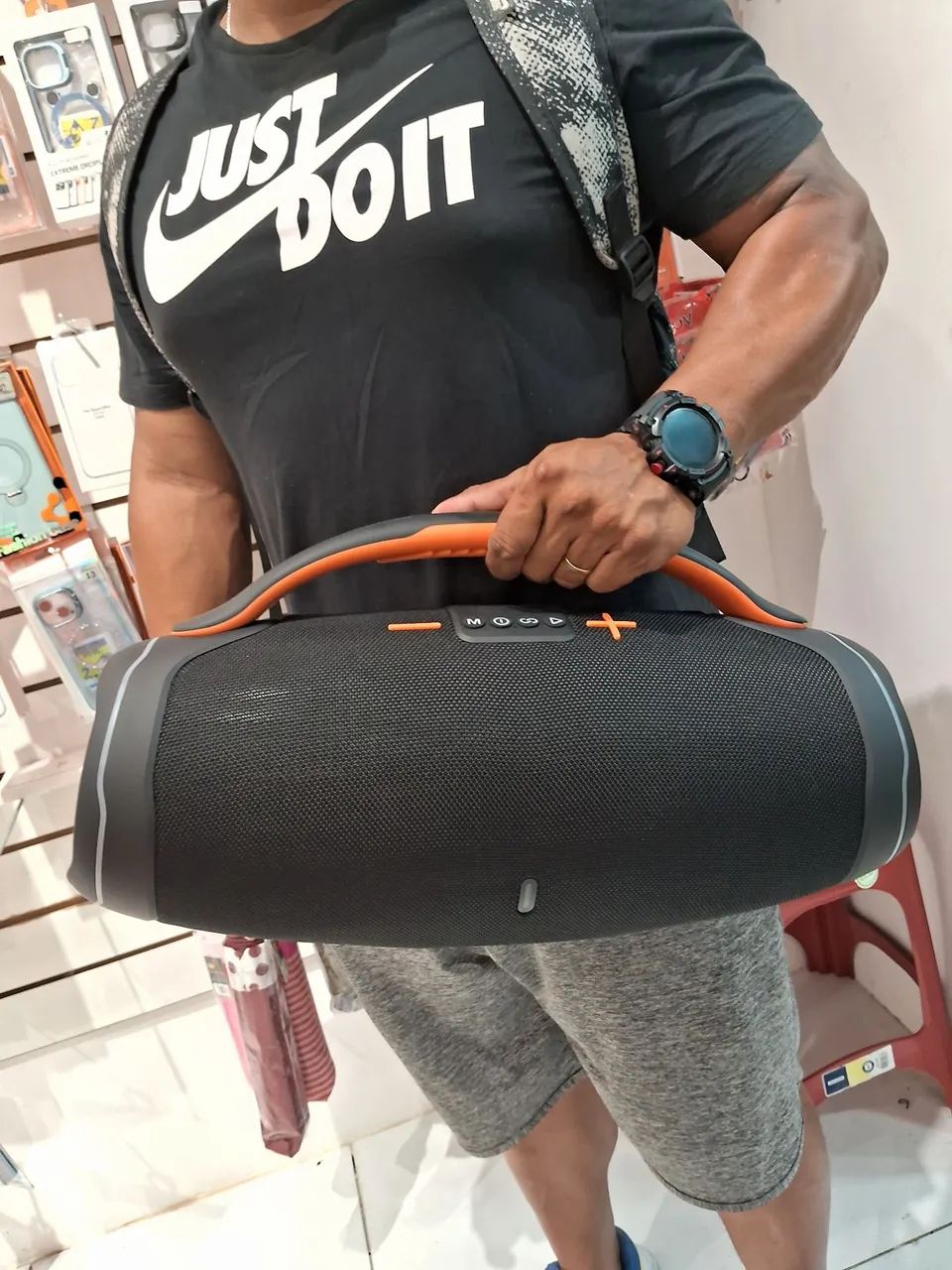 Som BLUETOOTH PORTÁTIL grande 