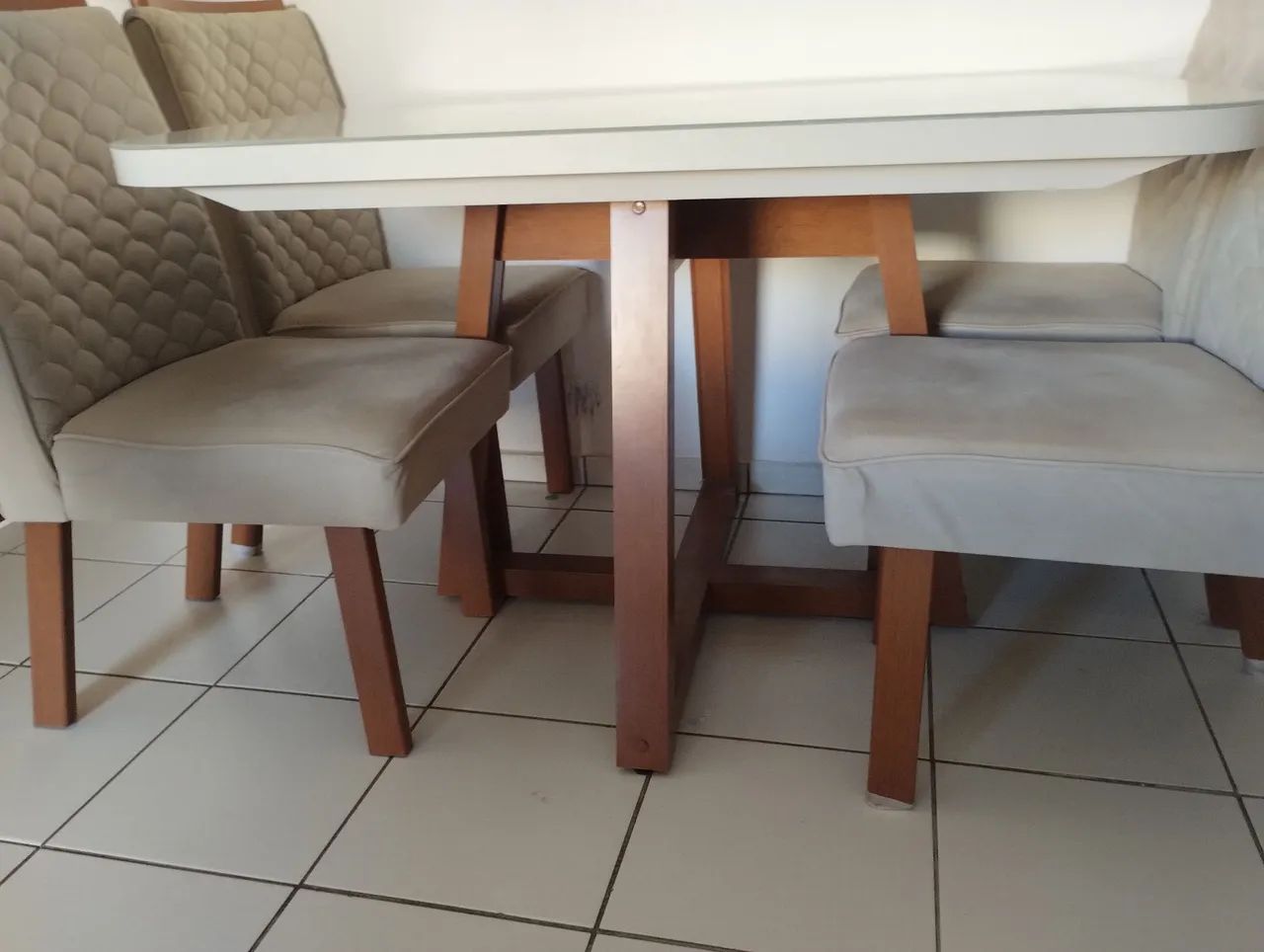 Mesa de jantar branca - Foto 3